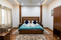 The Ghat Side home stay