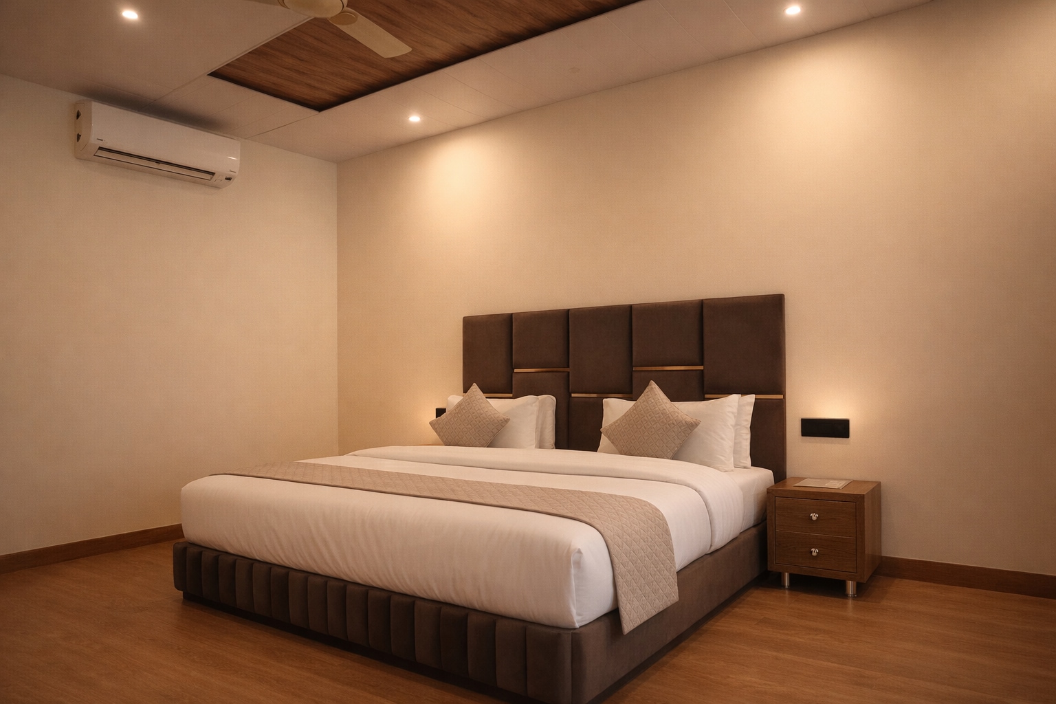 Riverline Gold Resort - Tap to explore photos