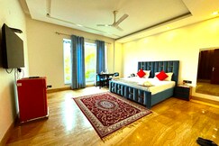 Captain Vishal Khannas Anchorage Vasant Kunj