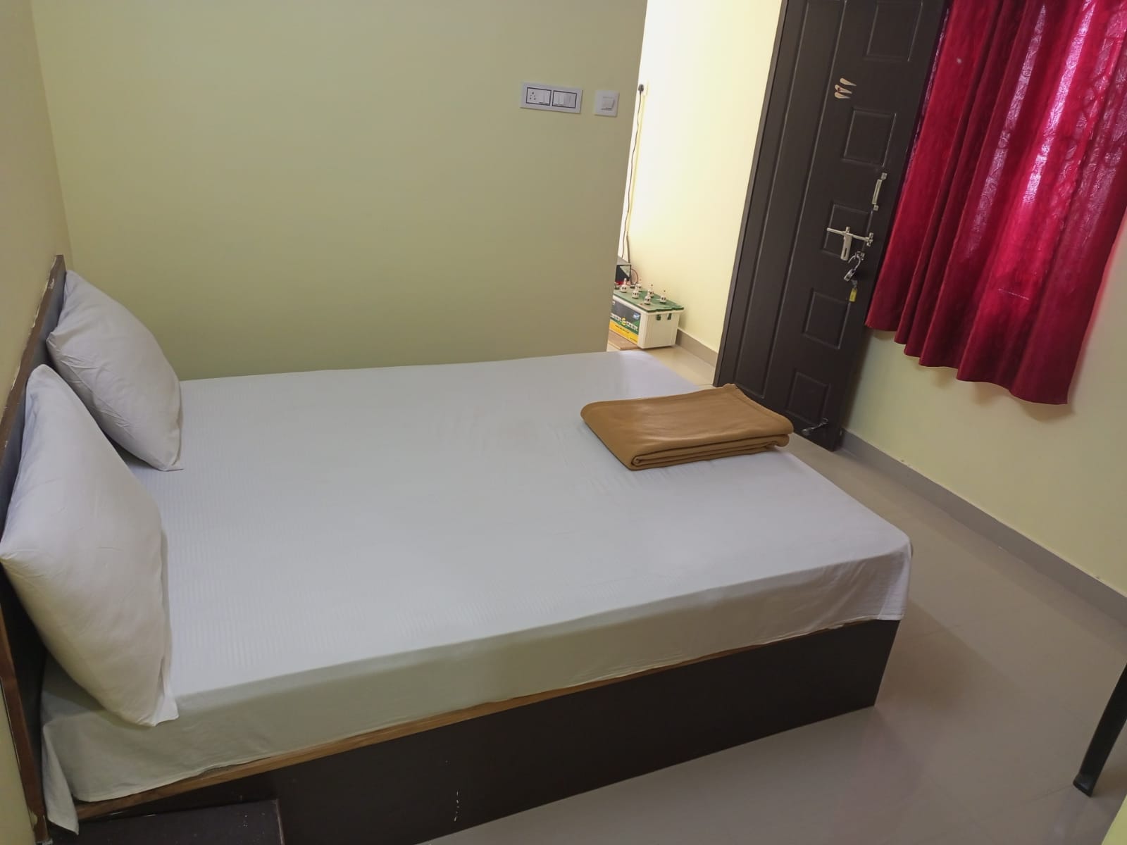 Amuthu Residency - Tap to explore photos