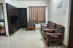 Prateek's 2BHK apartment near Krishna mutt