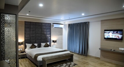 B M GRAND HOTEL AND RESORT Room Type - EXECUTIVE SUITE