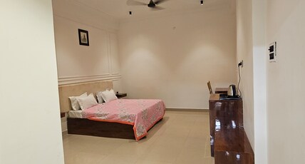 Manyawar hotel Room Type - Deluxe Room