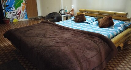 Exotica Home Stay Room Type - Deluxe Room
