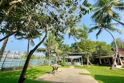 Kochi Riverside Homestay