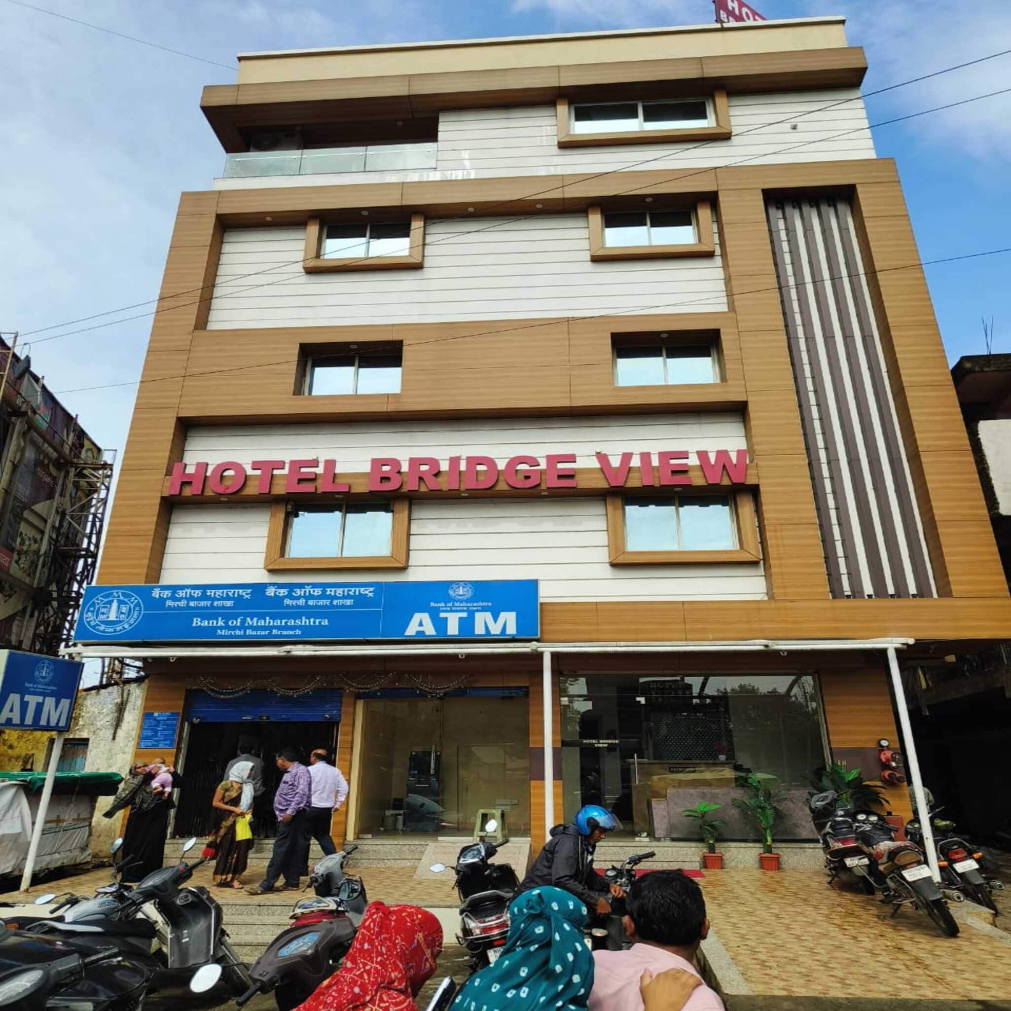 HOTEL BRIDGE VIEW (300 MTR NEAR ITWARI JUNCTION ) - Tap to explore photos