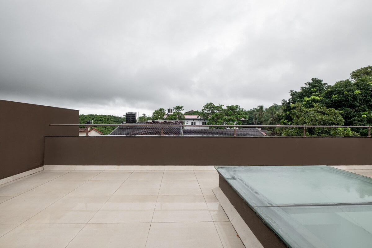 4BR Pvt Villa | Pool | Terrace | Anjuna - Tap to explore photos