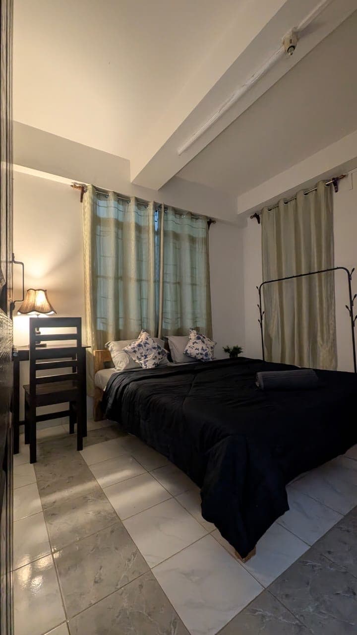 Shalom Service Apartment - Tap to explore photos