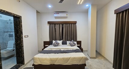 Hotel Simony Palace Room Type - Double Bed Room