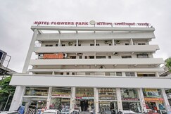 Address of Itsy Hotels Flowers Park