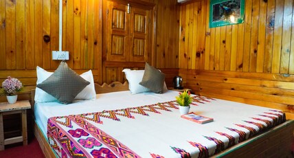 Neervan Room Type - Bedroom 5