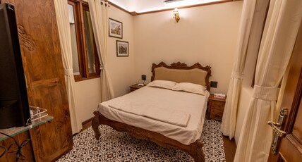 Ishaan Abode Room Type - STANDARD ROOM NO 4