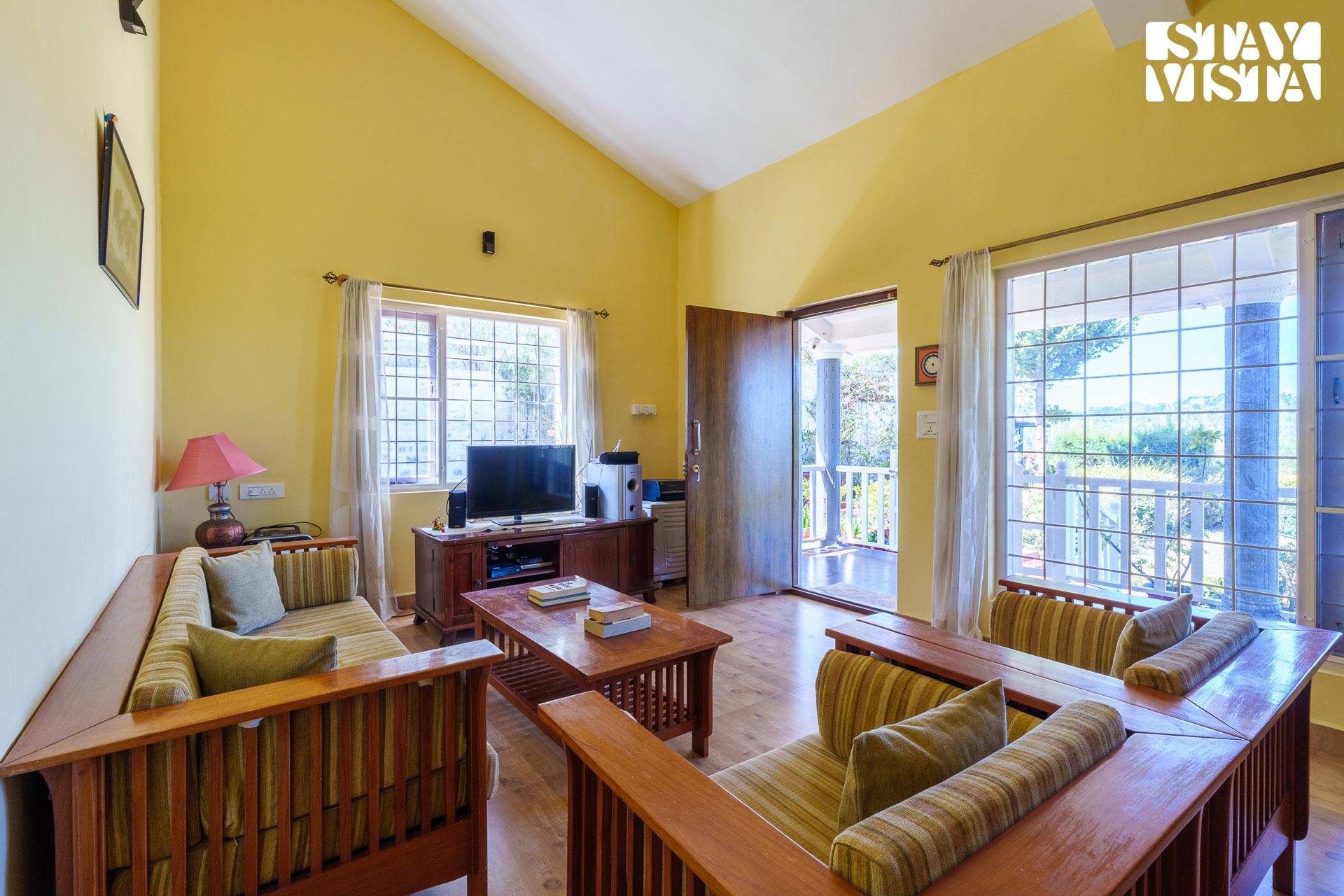 StayVista | 2 BHK Zolas Retreat - Tap to explore photos