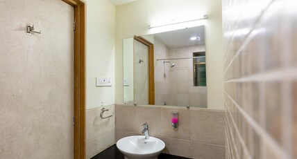 Vivaant Retreat and Convention Room Type - Standard Room with No Window