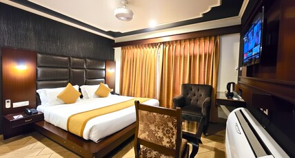 Hotel The Dewan by Royal NaQash Room Type - Junior Deluxe Room AC - MMT Special
