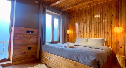 FAYUL RETREAT | India Highest Glamp and EcoLuxury Stay Room Type - Mud Room with Private Balcony and Mountain View FAYUL RETREAT | India Highest Glamp and EcoLuxury Stay Room Type - Mud Room with Private Balcony and Mountain View