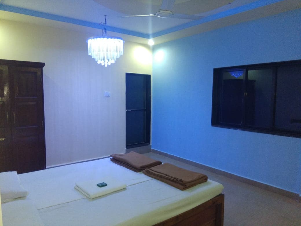 Fisherman's Villa - Tap to explore photos