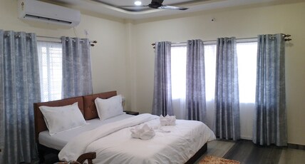 Whistling Wind Resort Room Type - Deluxe Room Triple Bed