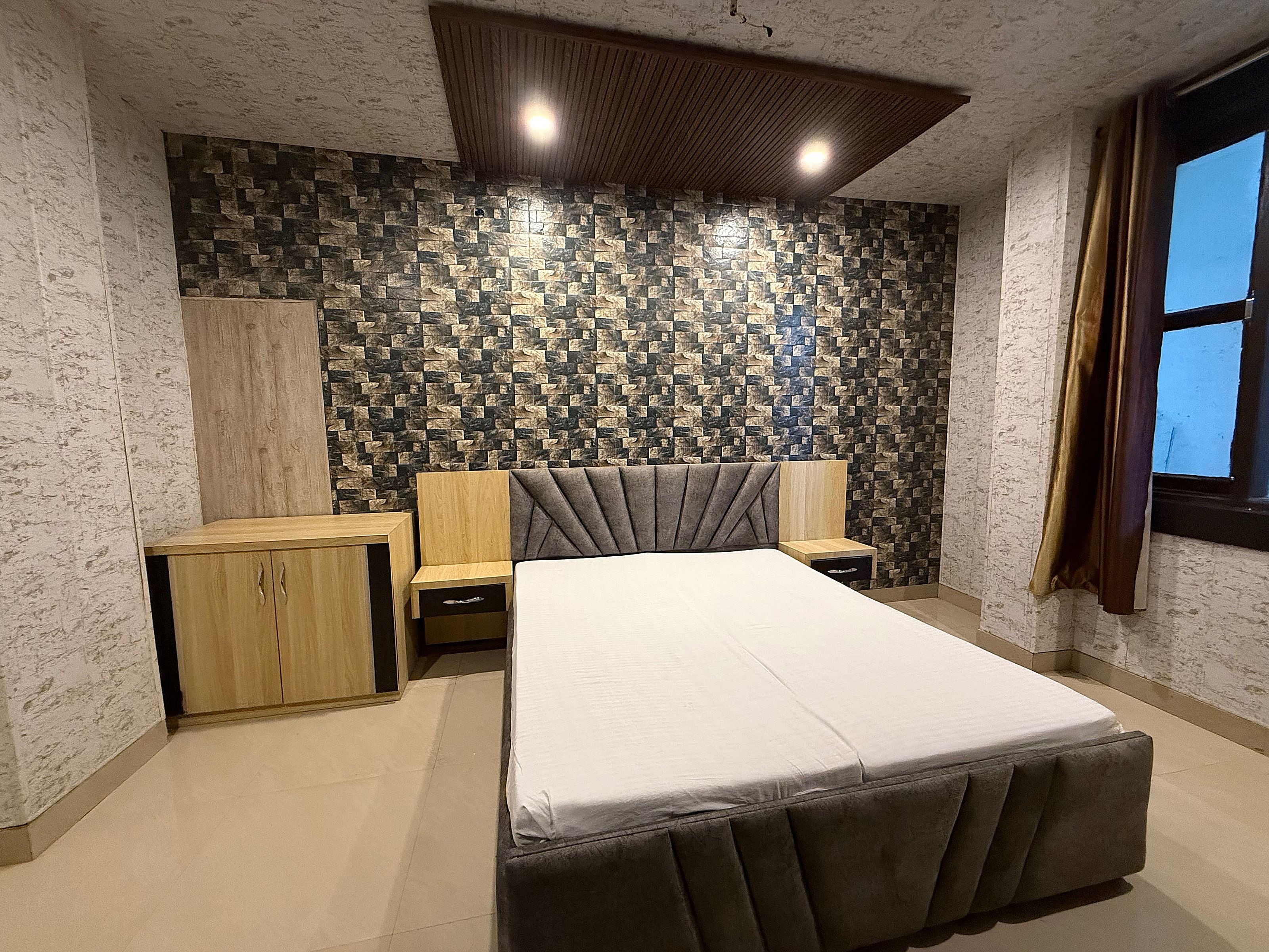Hotel O New Vybent Hotel - Tap to explore photos