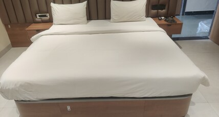 Hotel Veera Palace Room Type - Standard Non AC