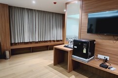 HOTEL PRAKASH RESIDENCY