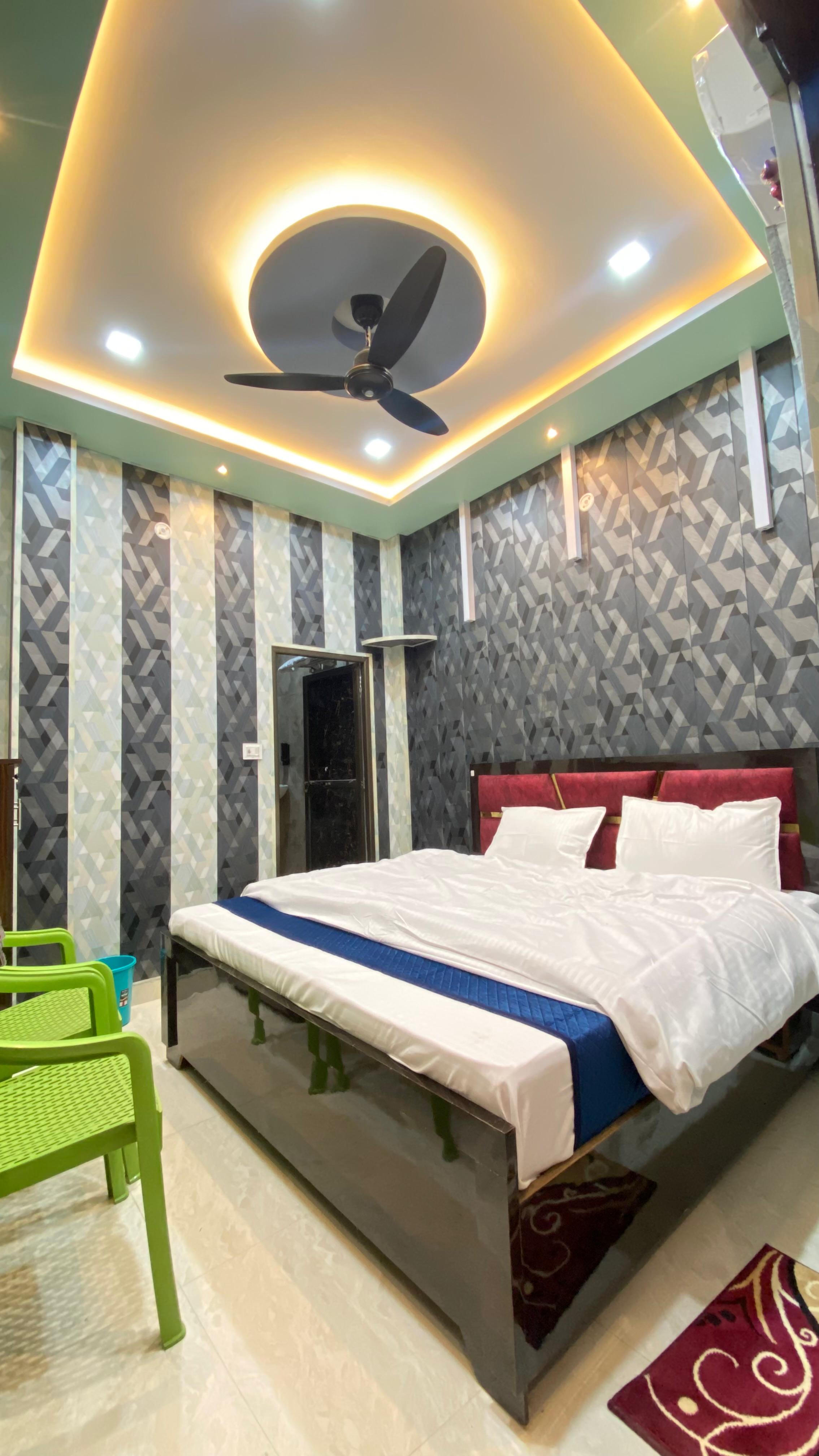 Shri Hari Residency Ayodhya - Tap to explore photos