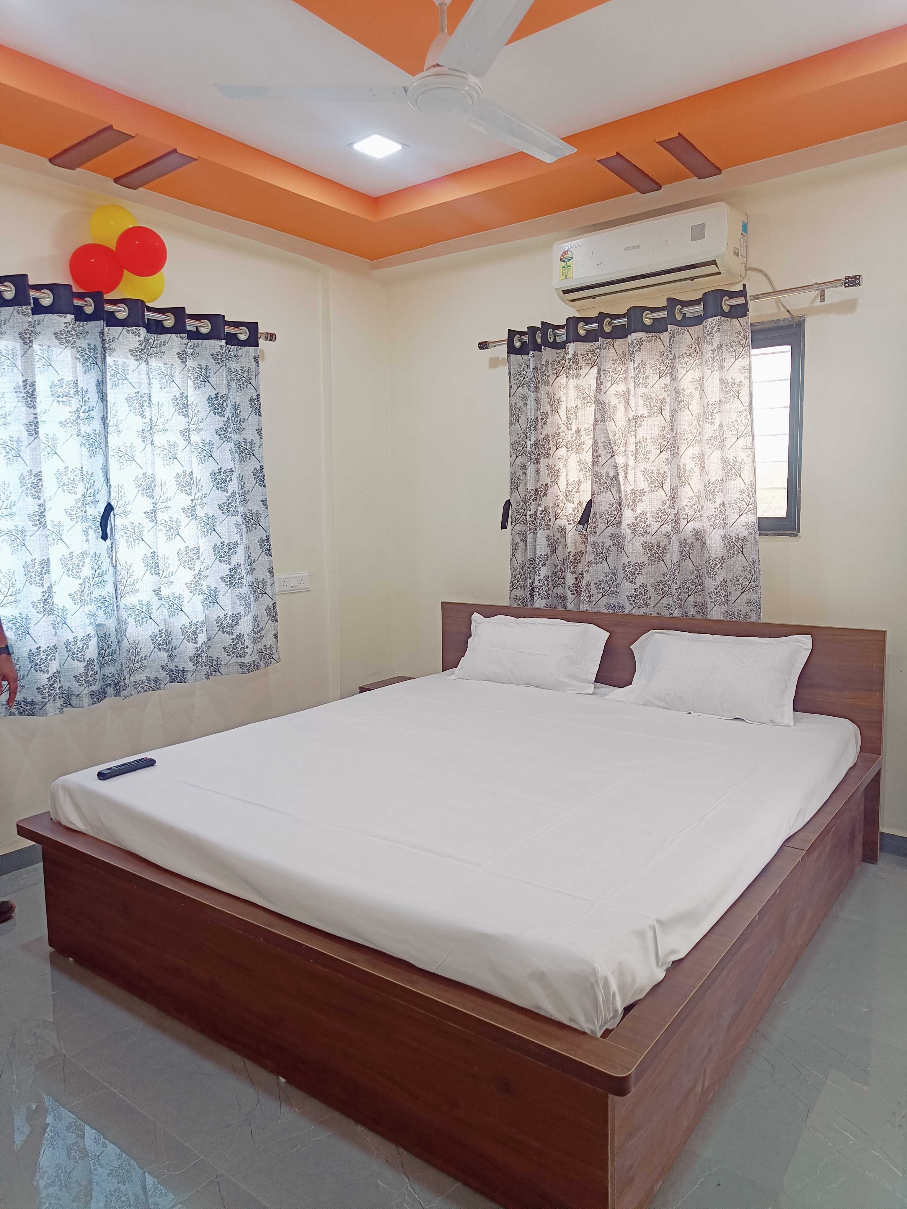Hotel O Shanaya Lodging - Tap to explore photos