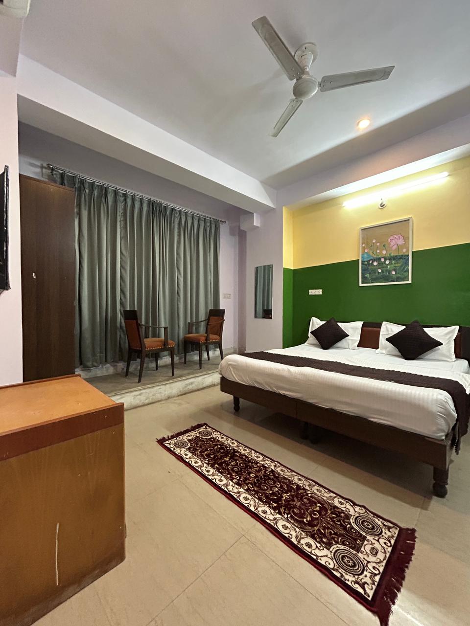 Hotel Moomal Residency - Tap to explore photos