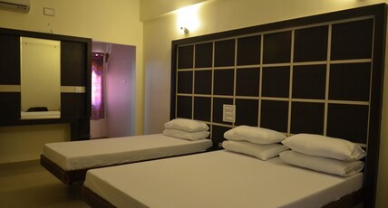 CHAKRAVARTHI INN Room Type - Executive Room A/C Triple