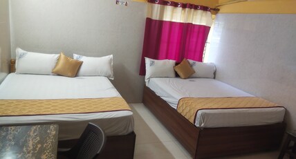 HOTEL ORCHARD INN Room Type - Family Room AC