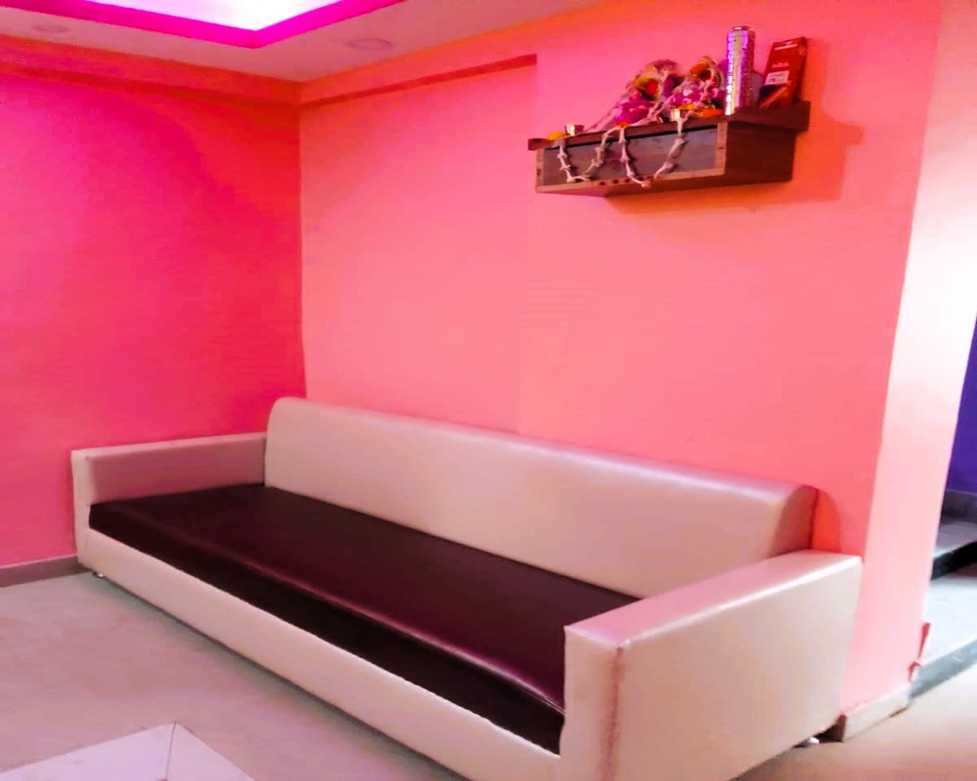 Dream Residency Near Chinar Park - Tap to explore photos