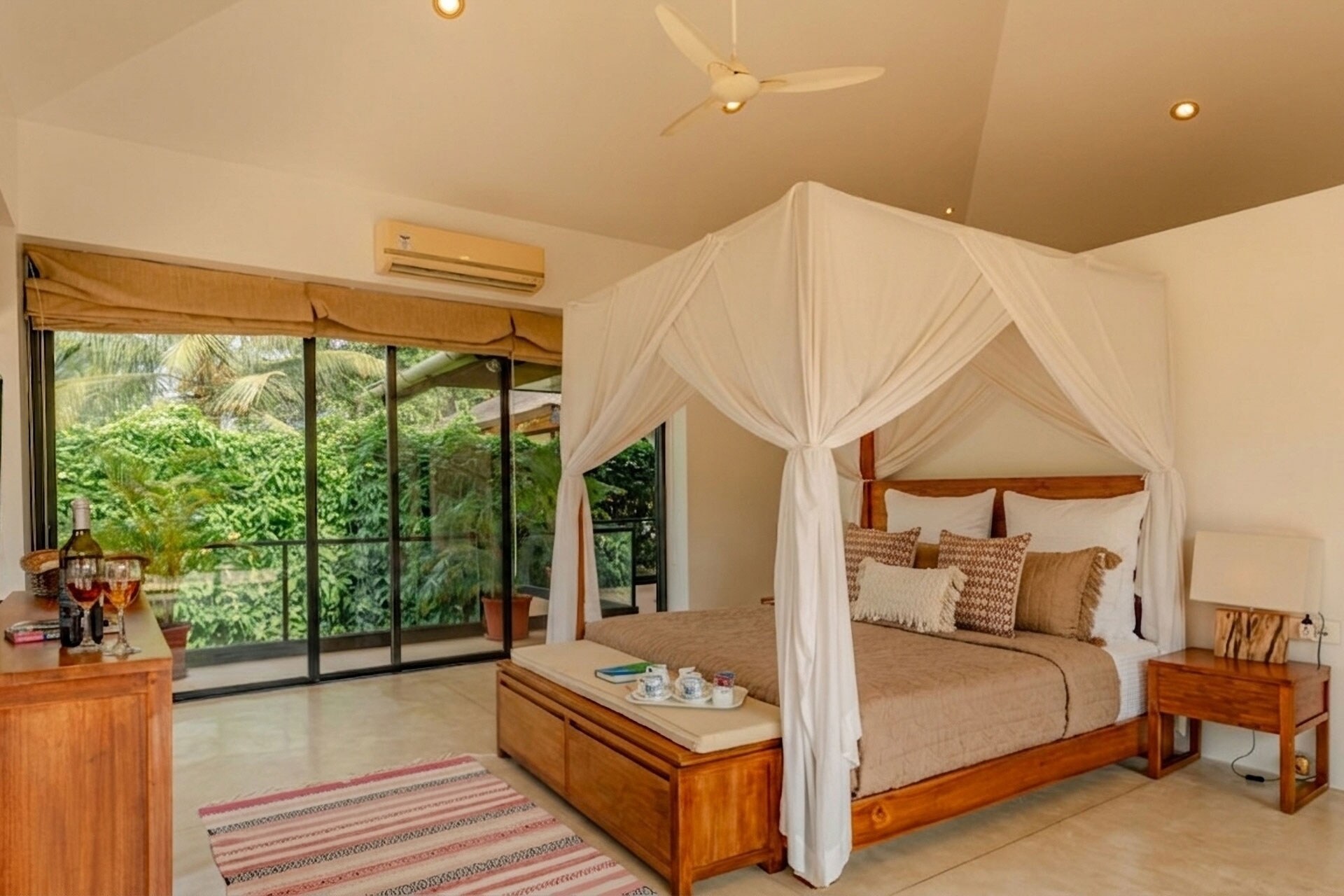 StayVista at 5 Bhk @ Pura Vida - Tap to explore photos