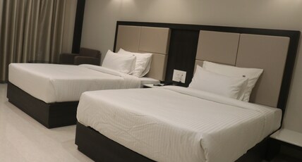 HOTEL PLATINUM SHRAVASTI Room Type - Deluxe Ac Room