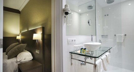 ibis Styles Figueres Ronda Room Type - Superior Room