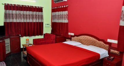 Hotel le garden inn Room Type - 3 AC Rooms Guest House -(1 or 2nd Floor No Lift) Budget Room