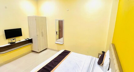 Medhya Grand Room Type - Deluxe AC Triple Bed Room