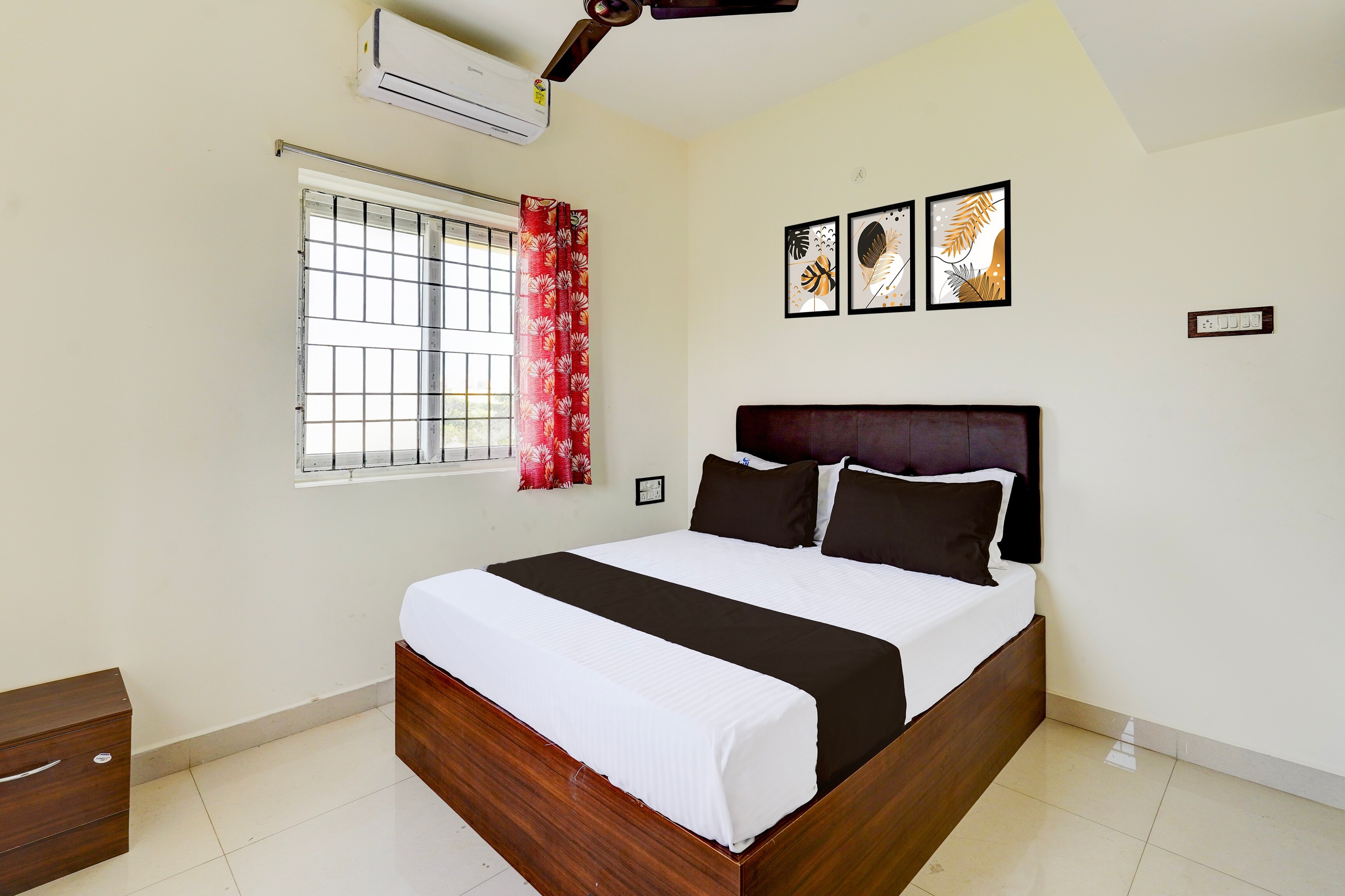 Hotel O Madras Residency - Tap to explore photos
