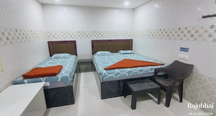 SREE GURU SANNIDHI ( A BUDGET LUXURY LODGE) Room Type - Deluxe Triple Room - AC SREE GURU SANNIDHI ( A BUDGET LUXURY LODGE) Room Type - Deluxe Triple Room - AC