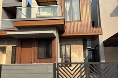 Santo Na Luxurious Villa Kovalam ECR