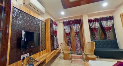 Hotel Dhanraj Deluxe Kolhapur Maharashtra Room Type - Super Deluxe Room