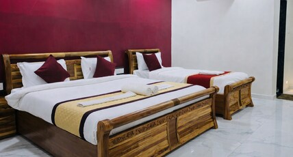 Hotel Kadam Palace Room Type - Ground floor - 3 rooms with king size bed with western toilet Hotel Kadam Palace Room Type - Ground floor - 3 rooms with king size bed with western toilet