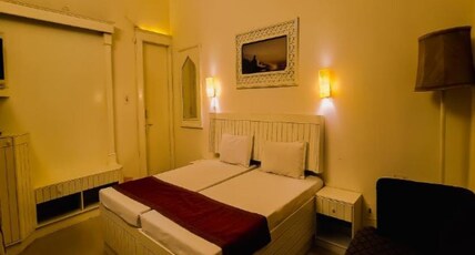 Hotel Kamal Nearest to Taj Mahal Room Type - Standard Room Non AC