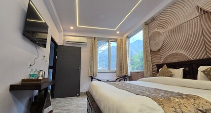 Yogved Hospitality & Resort Room Type - Standard Room with Air Conditioning (-1 Level)