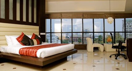 IMPERIAL REGENCY Room Type - Suite Room with Bathtub