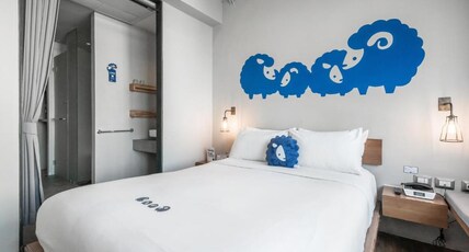 Kokotel Bangkok Surawong Room Type - Koko Couple Deluxe