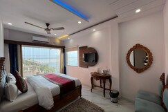 Hotel Shannti Inn