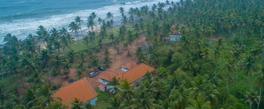Paraikal Beach Resort