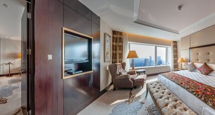 InterContinental DALIAN Room Type - 1 Bedroom Suite Lounge Access
