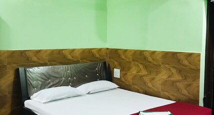Chinmay Lodging Room Type - Double Bed Non Ac Chinmay Lodging Room Type - Double Bed Non Ac