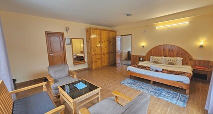 Iris Cottage & Cafe Manali Room Type - 3 Bedroom Suite with Balcony